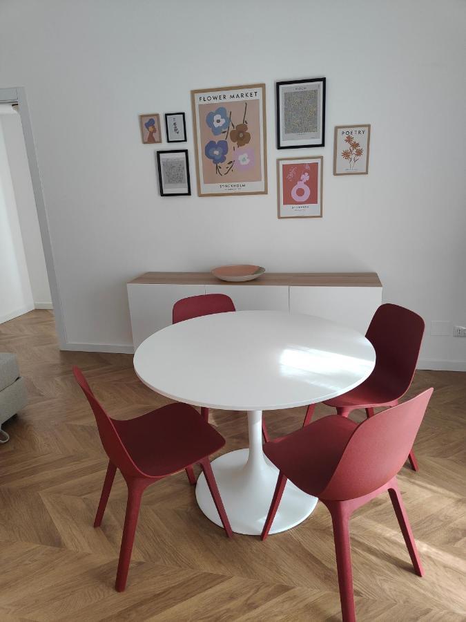 Appartement Elegante Bilocale A Milano Con Balcone Extérieur photo