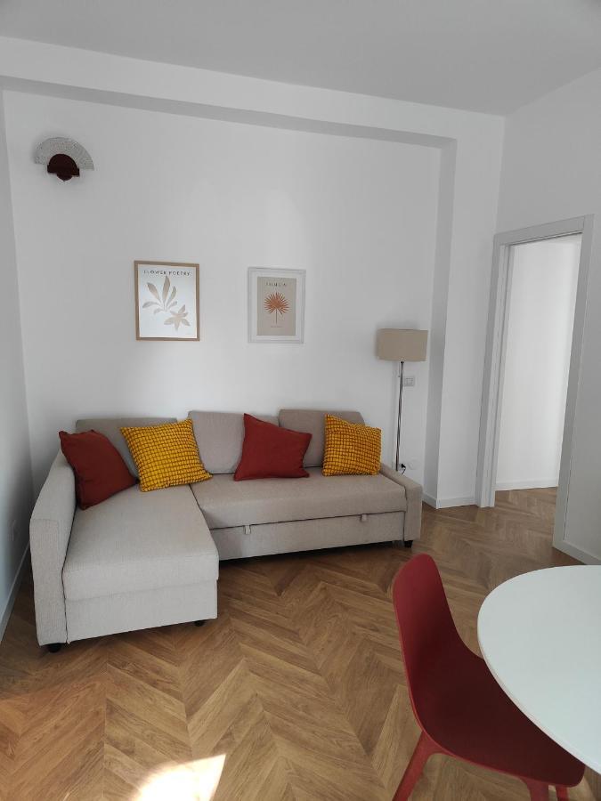 Appartement Elegante Bilocale A Milano Con Balcone Extérieur photo